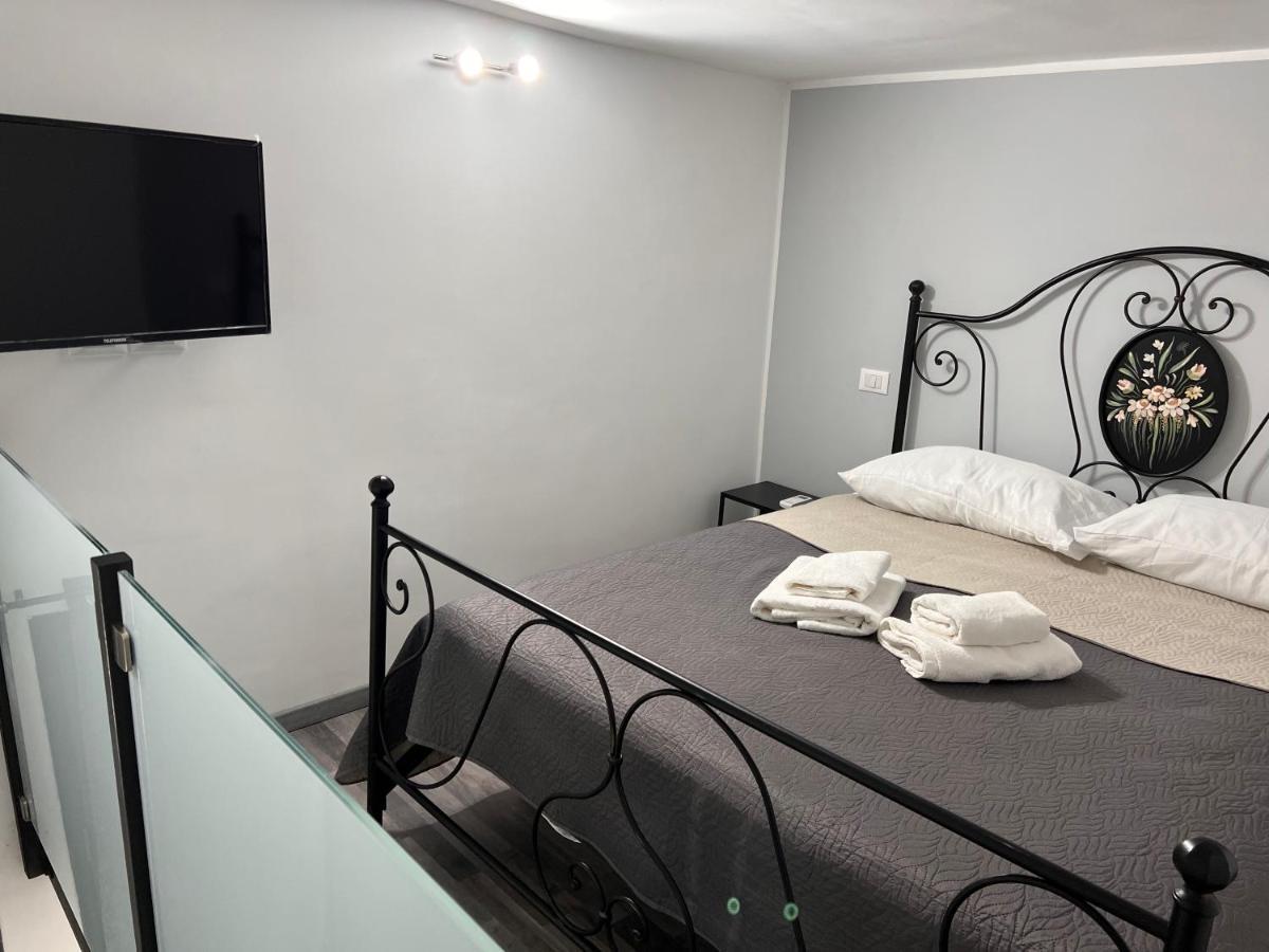 La New House Di Seby Apartman Catania-Fontanarossai nemzetközi repülőtér Kültér fotó